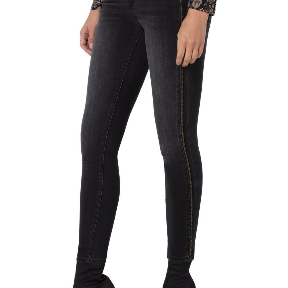 Liverpool Zipper Trim Abby Hi Rise The Ankle Skinny Jeans \ Size 8